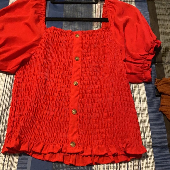 Three shirts - Picture 8 of 11